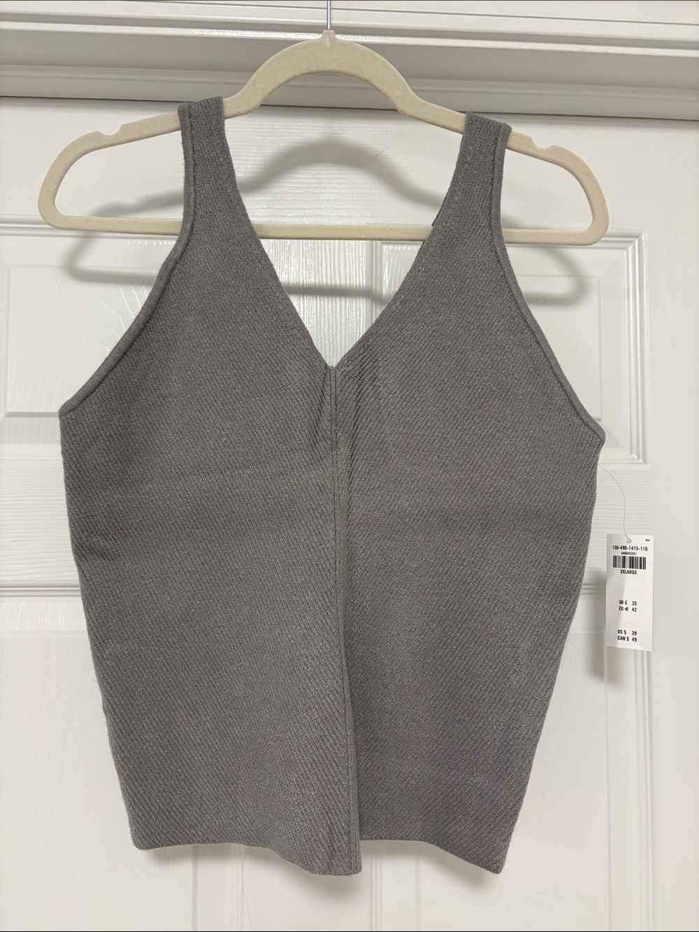 Abercrombie & Fitch Gray Ribbed V-Neck Tank